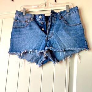 Levi button up shorts